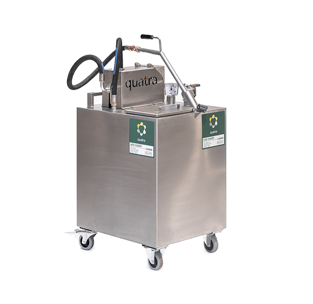 Quatra caddy met pomp